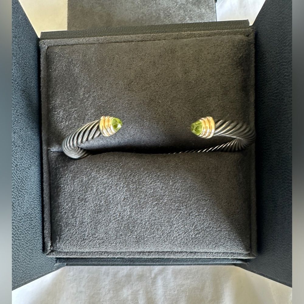 David Yurman Classic Cable Bracelet M 14K Gold Peridot Sterling Silver Cuff - Picture 5 of 10